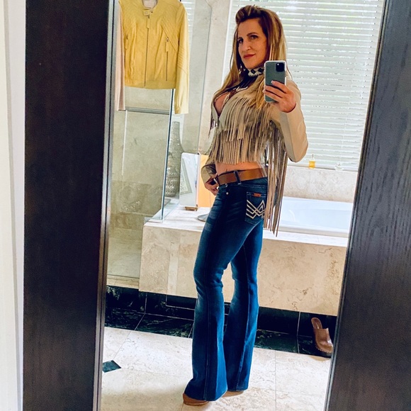 7 For All Mankind Studded A Pocket Bootcut Jeans - Picture 13 of 16